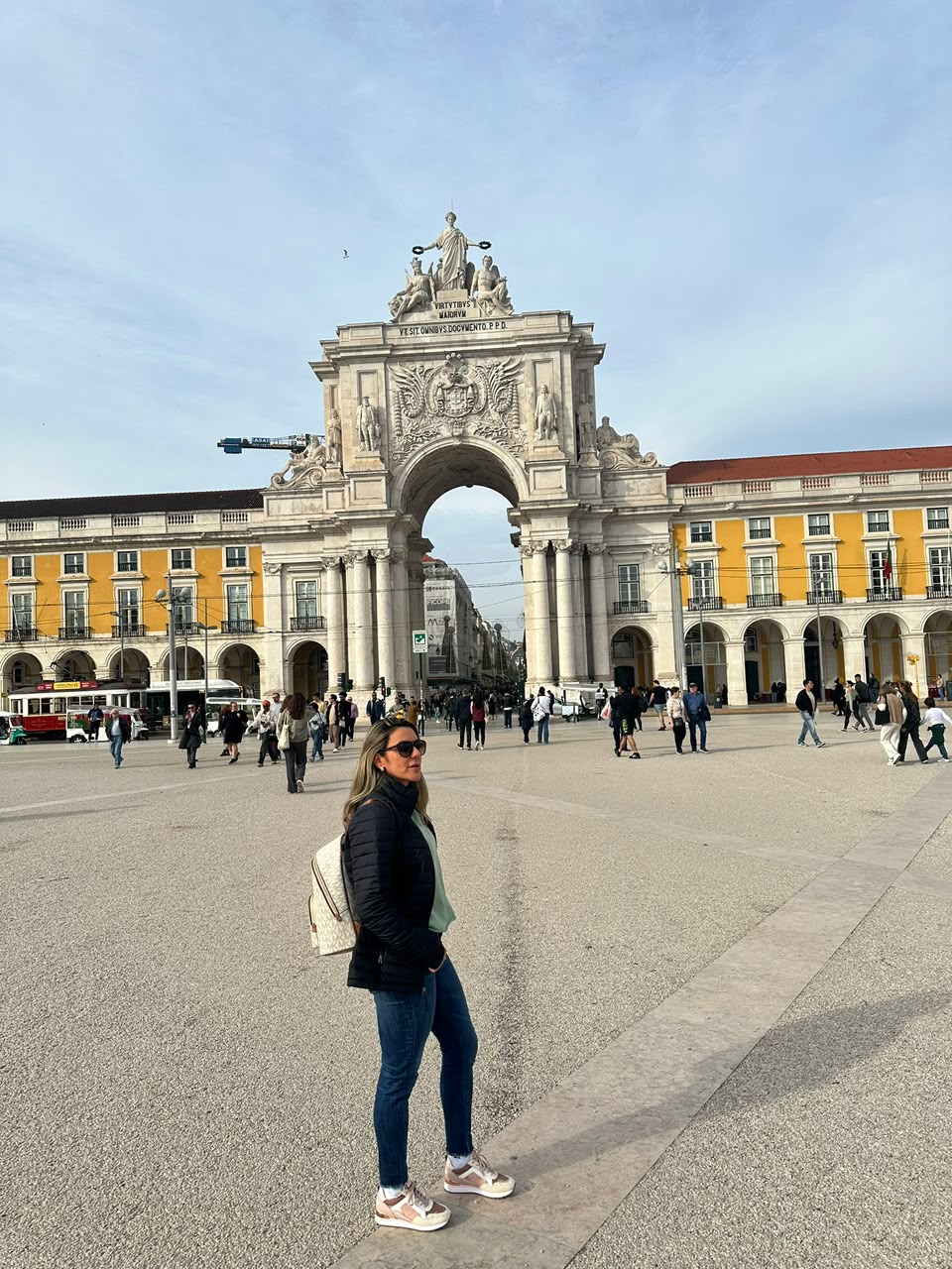 Carolina Andrade na Praça do Comércio, em Lisboa